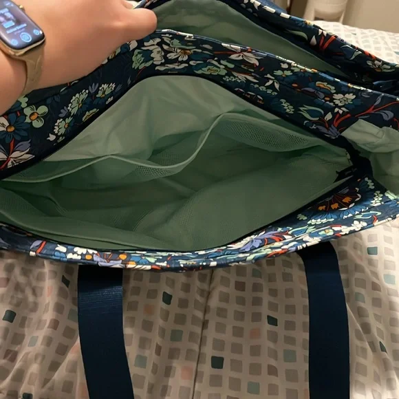 Weekender Tote with Laptop Pocket - Picture 6 of 6